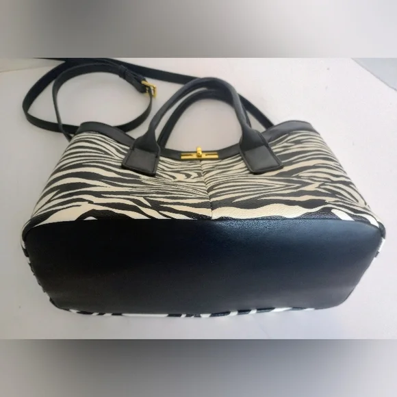 🦓 Zebra Print Crossbody Satchel Purse And Wallet - Picture 5 of 10